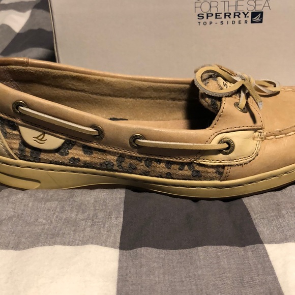 Top siders - Picture 2 of 5